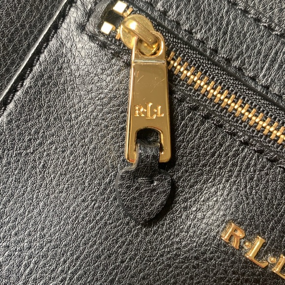 Ralph Lauren Black Leather Crossbody Bag - Picture 5 of 9